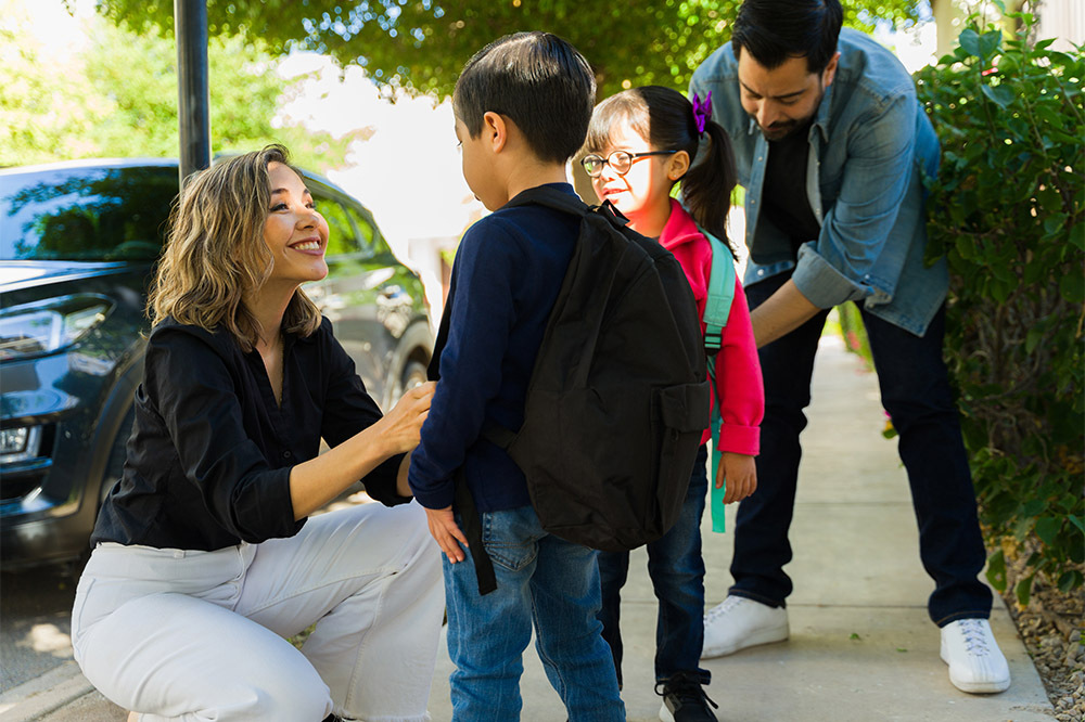 parents with kids before school med