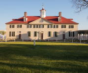 Image of the front of Mount Vernon.