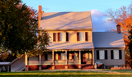 The outside of the Sully Historic Site house.