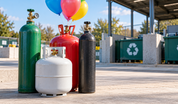 Tanques de gas en centro de disposición autorizado