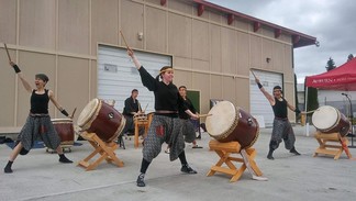 Japanese Drumming group
