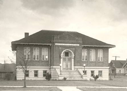 Auburn Public Library