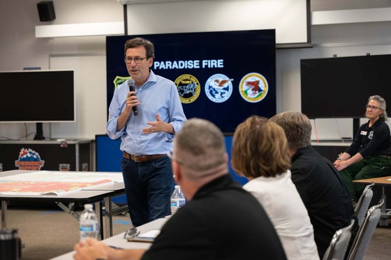 Governor Bob Ferguson speaking at the incident command briefing on Wednesday, August 26, 2026