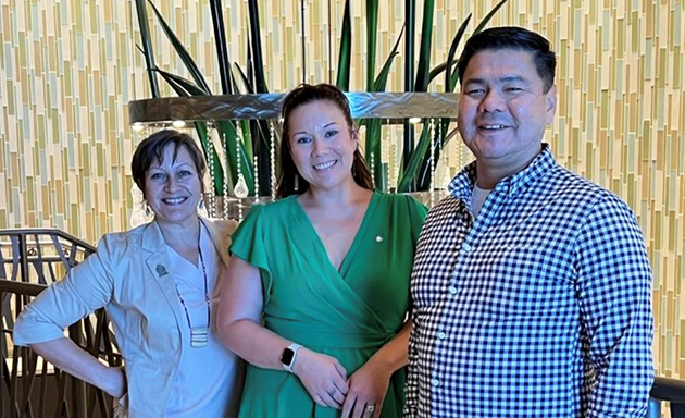 (From left) Bridget Ray, Michelle Gladstone-Wade and Al Andy attend the second COMTAC gathering.