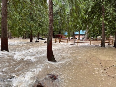 Floodwaters in Chelan County 