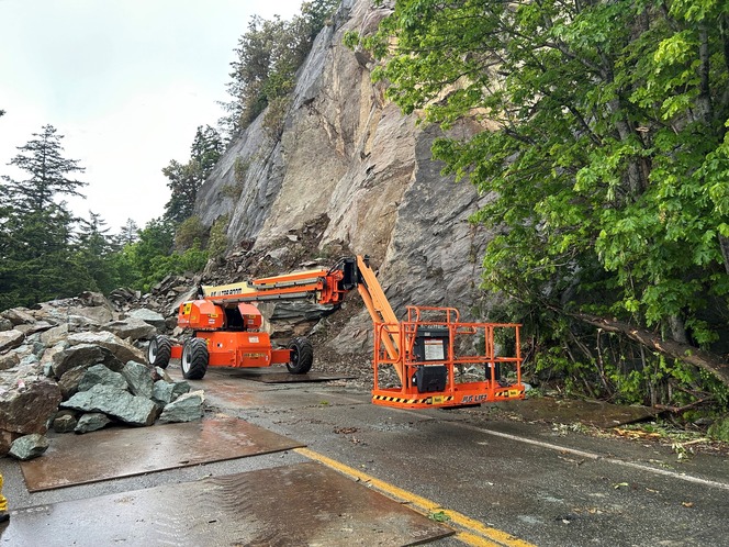 SR 11 Rockslide