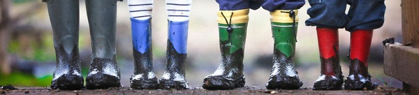 Children's legs and boot by Ben Wicks on Unsplash