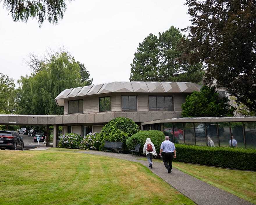 Photo of the former Cascade Behavioral Health Facility