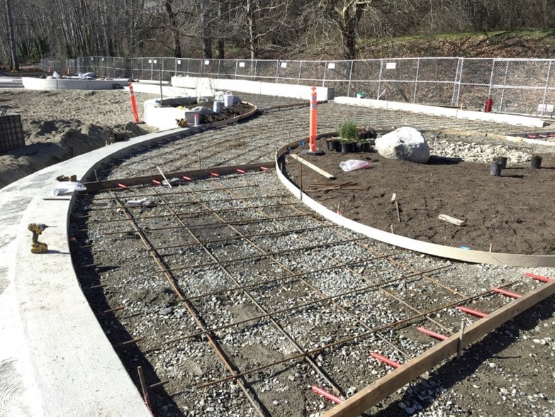 log boom concrete promenade