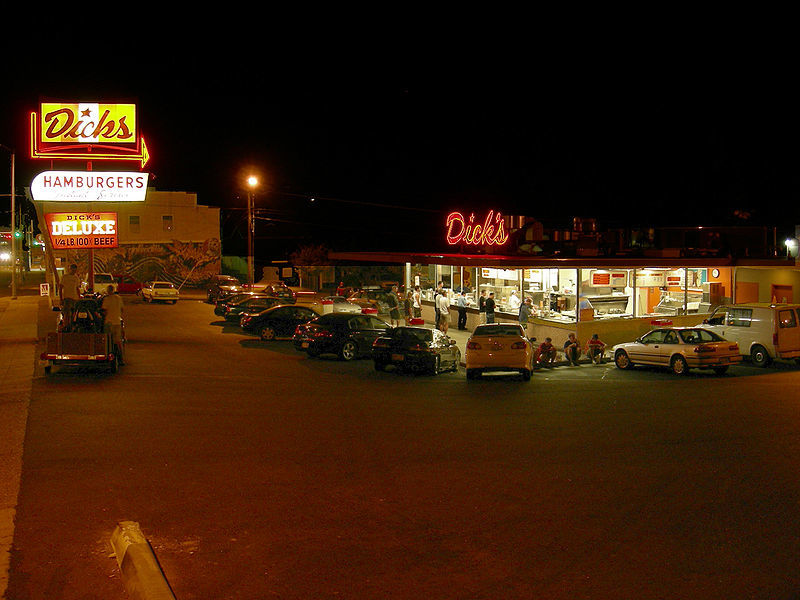 Wallingford Dick's Drive In at Night