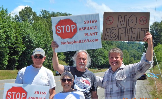 Dunn protests proposed asphalt plant