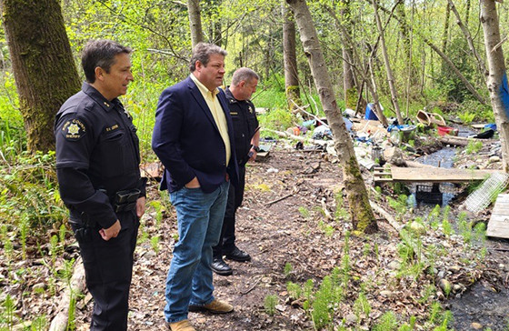 Dunn  with KCSO Deputies at the Green River Encampment