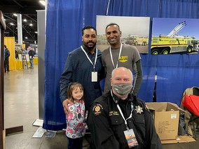 NW Aviation group with child