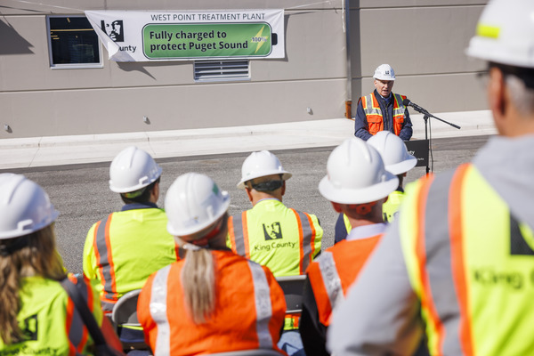 Executive Constantine speaks at the ribbon cutting event