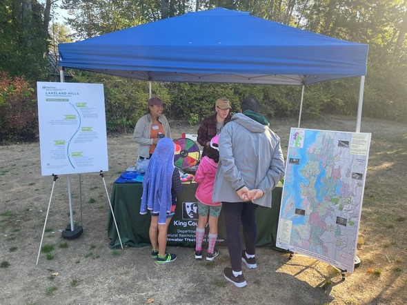 Tebol eo an rijerbal ro an burojeek ej kōmmani wōr aer nuknuk in tebōl an King County, keem ko, im mennin lelok ko. 