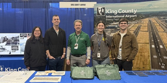 Aviation Trade Show volunteers 2025