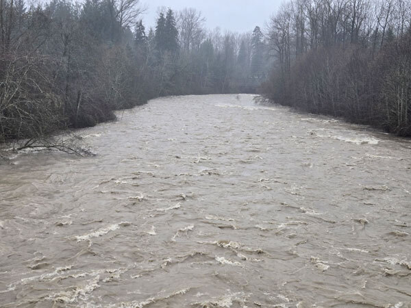 12-11-25-White-River-Pedestriasn-Bridge-2