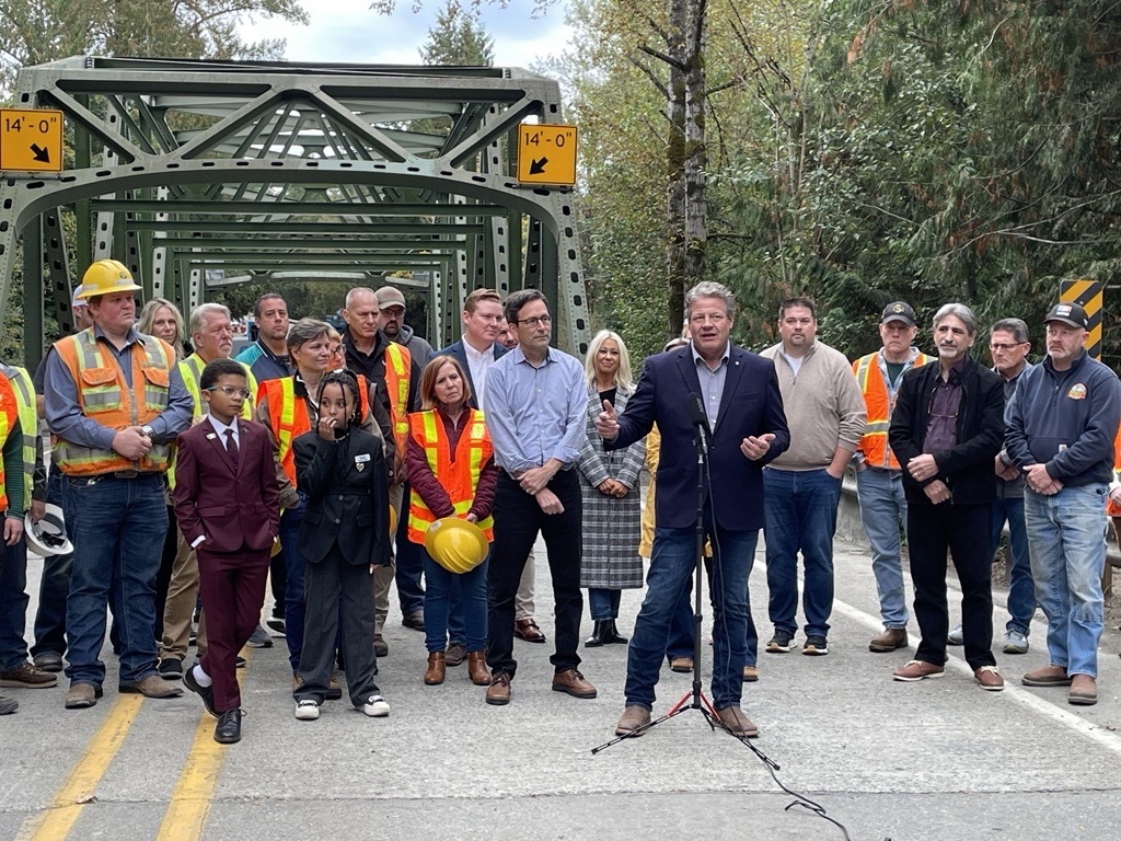 white river bridge media