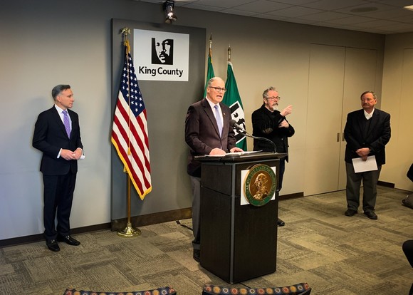 Photo of Gov. Jay Inslee press conference March 16