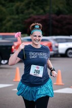 Mother's Day Half Marathon 2021 Woman Running