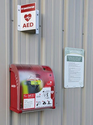AED at 132nd Park
