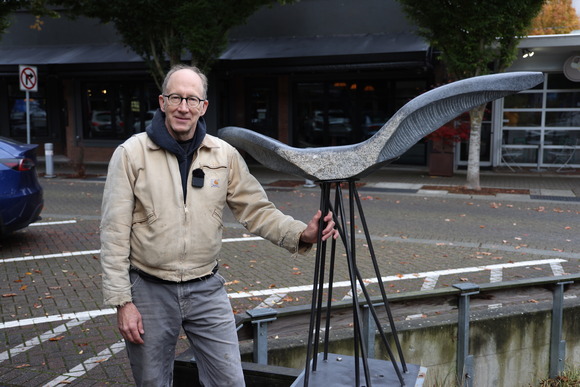 Sculptor Ken Barnes with Soar.
