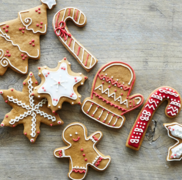 Family Fun: Holiday Cookie Decorating