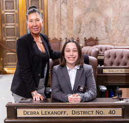 Rep. Lekanoff and legislative page