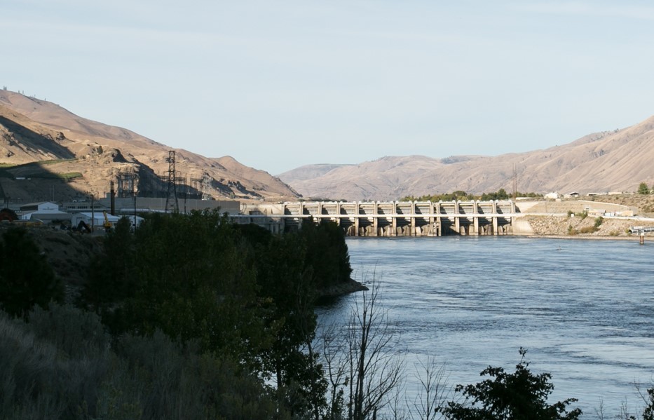 Snake River Dam
