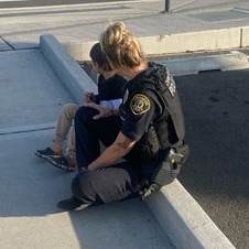 Cop with lost child