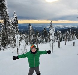 Mount Spokane Sno-Park and boy enjoying winter