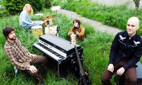 Moondoggies So Bazaar August 2016