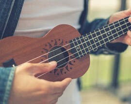 ukulele class