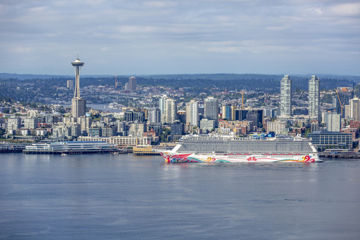 Seattle cruise waterfront