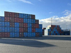 container stack on t18