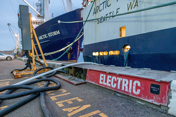 Shore power cables at Termina 91