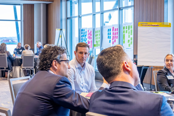 people talking at the maritime fuels summit