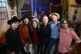 We visit Pearl Jam super fan Shon Abrahamson and jam to the riff-heavy fuzzed out rock & roll sound of Low Hums. Photo Credit: Tyler Sipe