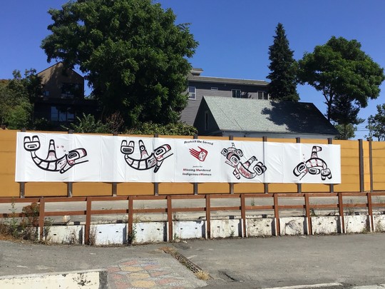 Temporary art mural installed on Wallingford screen wall