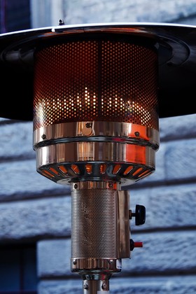 outdoor heat lamp