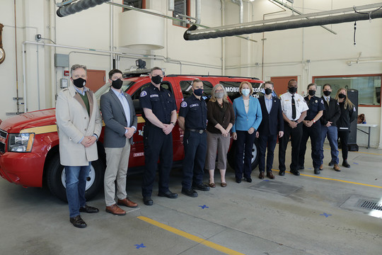 Photo of public officials at the second Health One unit launch