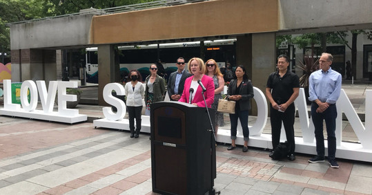 Mayor Durkan speaks at an event promoting Welcome Back Weeks
