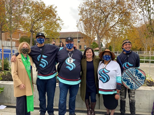 Mayor Durkan with Seattle Kraken fans