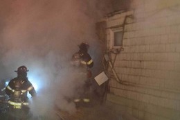 Commercial fire on the 11000 block of Pinehurst Way NE