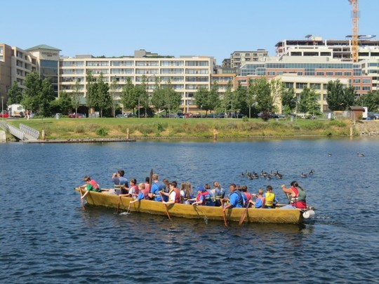 Canoe on Lake Union