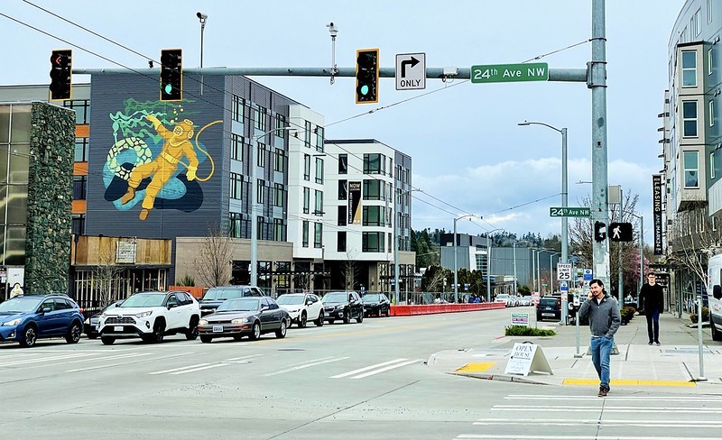 Traffic signal in Ballard