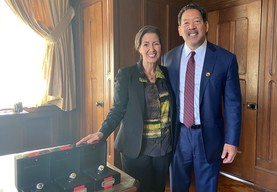 Mayor Harrell meets with Oakland Mayor Libby Schaff (displaying multiple NBA Championship rings)