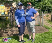 HSD staff Andrea Yip & Andrea LaFazia-Geraghty participate in the 2023 #OneSeattle Day of Service