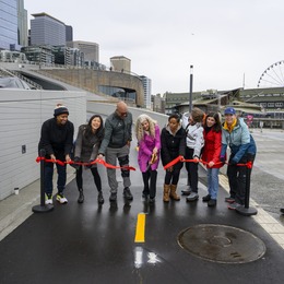 Waterfront bike lanes