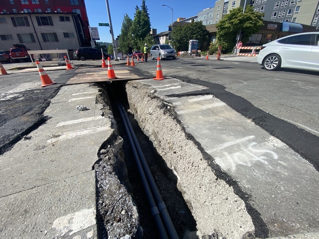 Underground electrical lines at NE 43rd St and 11th Ave NE.
